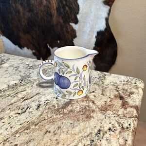 Applause Plum Harvest 1 1/4 Pitcher